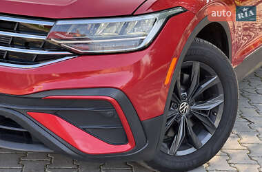 Позашляховик / Кросовер Volkswagen Tiguan 2024 в 