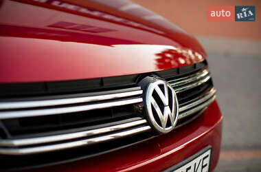Внедорожник / Кроссовер Volkswagen Tiguan 2013 в 