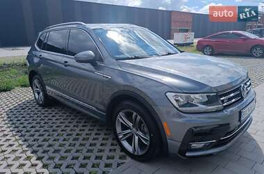 Позашляховик / Кросовер Volkswagen Tiguan 2018 в Хмельницькому