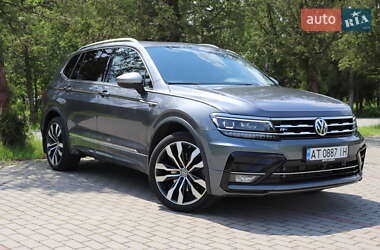 Внедорожник / Кроссовер Volkswagen Tiguan 2019 в Калуше