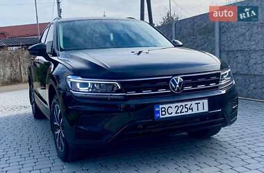 Внедорожник / Кроссовер Volkswagen Tiguan 2021 в Львове