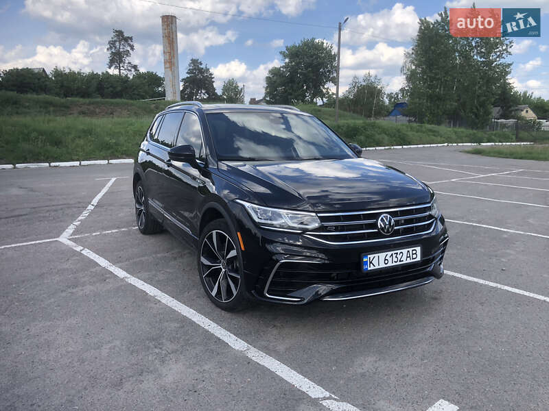 Позашляховик / Кросовер Volkswagen Tiguan 2021 в Києві