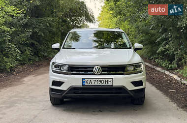 Внедорожник / Кроссовер Volkswagen Tiguan 2020 в Киеве