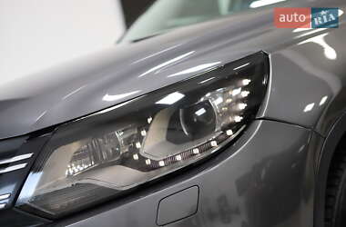 Позашляховик / Кросовер Volkswagen Tiguan 2014 в 