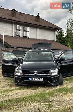 Внедорожник / Кроссовер Volkswagen Tiguan 2018 в Киеве