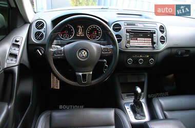 Внедорожник / Кроссовер Volkswagen Tiguan 2012 в 