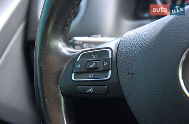 Внедорожник / Кроссовер Volkswagen Tiguan 2012 в 