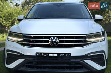 Позашляховик / Кросовер Volkswagen Tiguan 2024 в Кам'янському