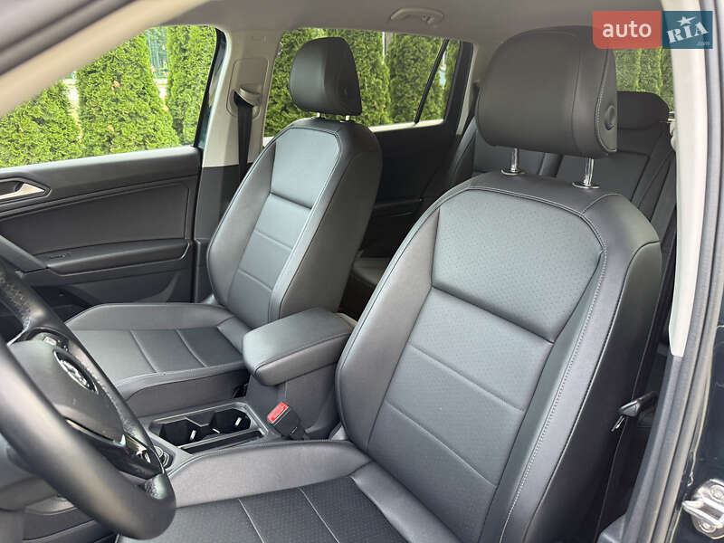Внедорожник / Кроссовер Volkswagen Tiguan 2019 в Харькове