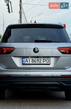 Позашляховик / Кросовер Volkswagen Tiguan 2023 в 