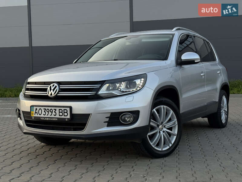 Позашляховик / Кросовер Volkswagen Tiguan 2012 в Івано-Франківську