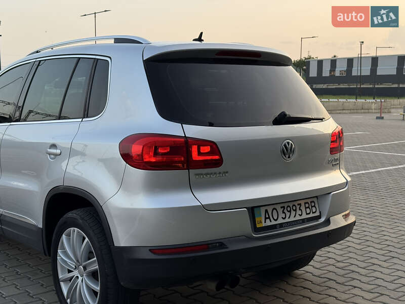 Позашляховик / Кросовер Volkswagen Tiguan 2012 в Івано-Франківську