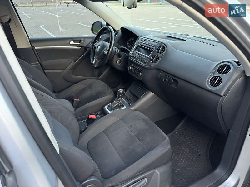Позашляховик / Кросовер Volkswagen Tiguan 2012 в Івано-Франківську