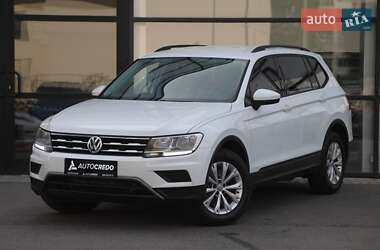 Позашляховик / Кросовер Volkswagen Tiguan 2018 в Харкові