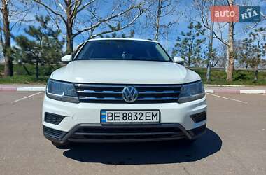 Внедорожник / Кроссовер Volkswagen Tiguan 2018 в Николаеве