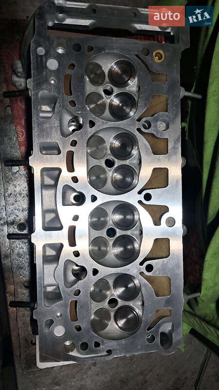 Внедорожник / Кроссовер Volkswagen Tiguan 2017 в Ирпене