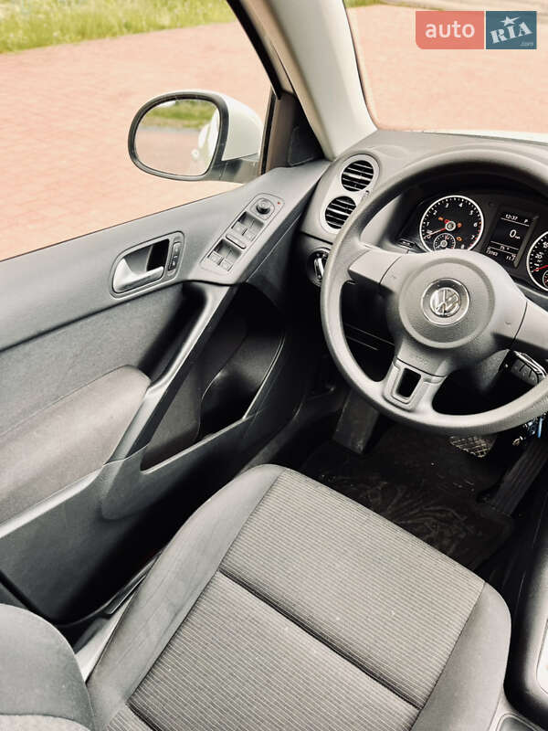 Внедорожник / Кроссовер Volkswagen Tiguan 2017 в Трускавце