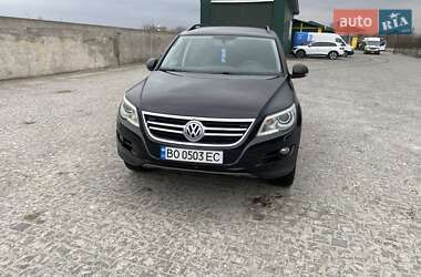 Внедорожник / Кроссовер Volkswagen Tiguan 2009 в 