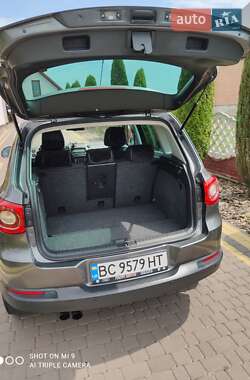Внедорожник / Кроссовер Volkswagen Tiguan 2011 в 