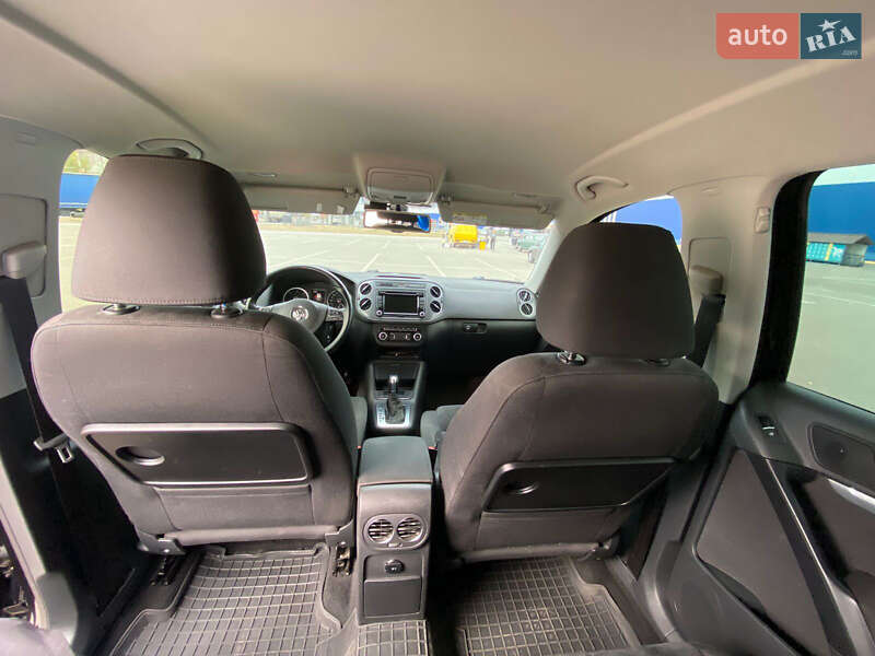 Внедорожник / Кроссовер Volkswagen Tiguan 2014 в Сумах