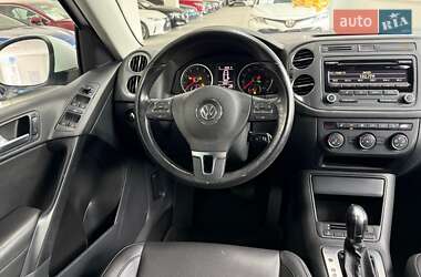 Внедорожник / Кроссовер Volkswagen Tiguan 2014 в 