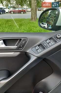 Внедорожник / Кроссовер Volkswagen Tiguan 2014 в 
