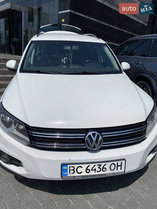 Внедорожник / Кроссовер Volkswagen Tiguan 2014 в Львове