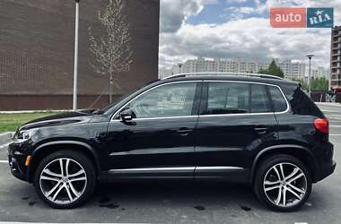 Внедорожник / Кроссовер Volkswagen Tiguan 2016 в Чернигове