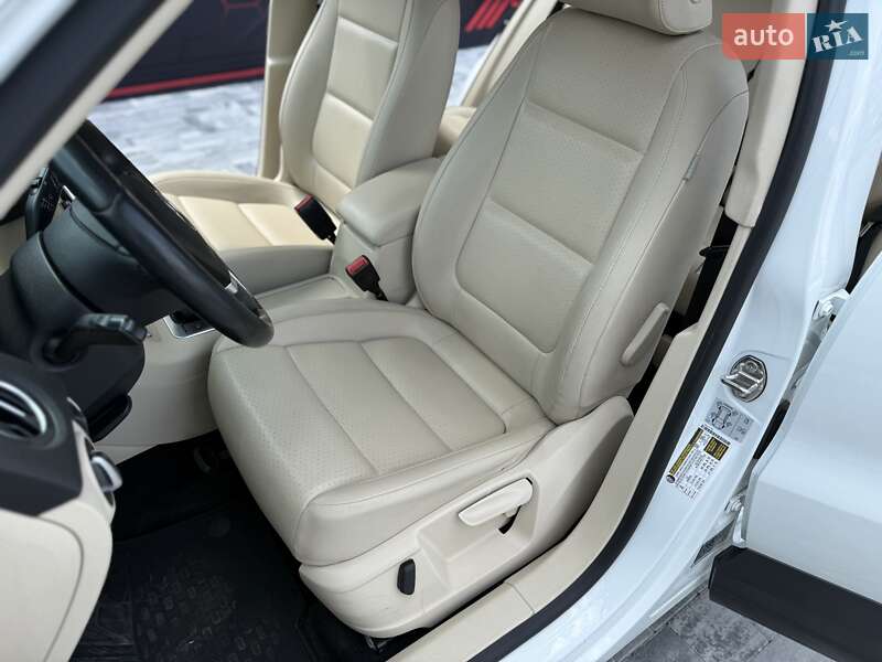 Внедорожник / Кроссовер Volkswagen Tiguan 2016 в Днепре