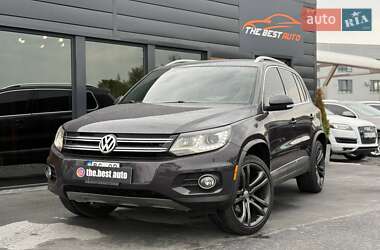 Внедорожник / Кроссовер Volkswagen Tiguan 2016 в 