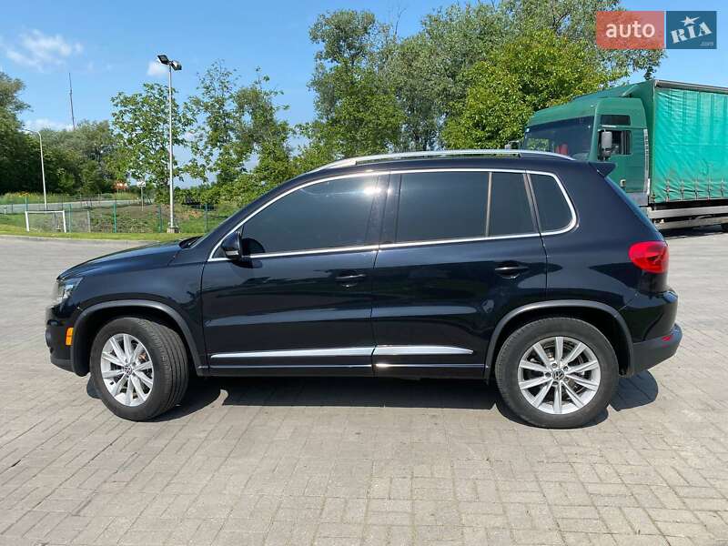 Внедорожник / Кроссовер Volkswagen Tiguan 2014 в Ивано-Франковске