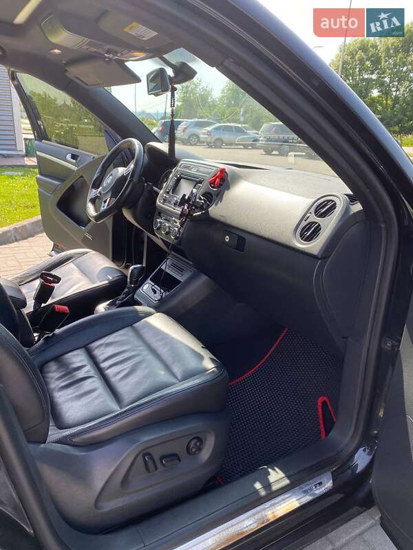 Внедорожник / Кроссовер Volkswagen Tiguan 2014 в Ивано-Франковске