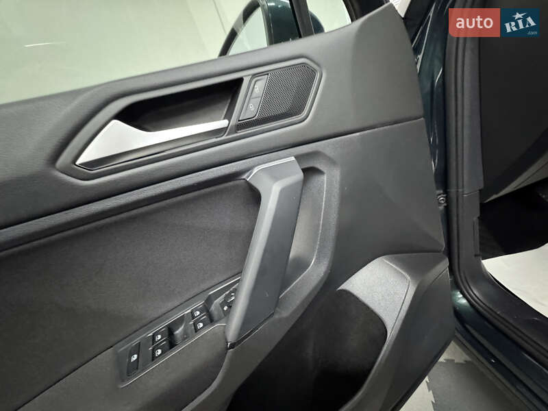 Внедорожник / Кроссовер Volkswagen Tiguan 2019 в Трускавце