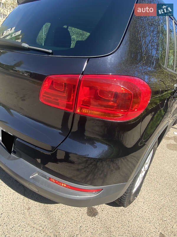 Внедорожник / Кроссовер Volkswagen Tiguan 2017 в Одессе