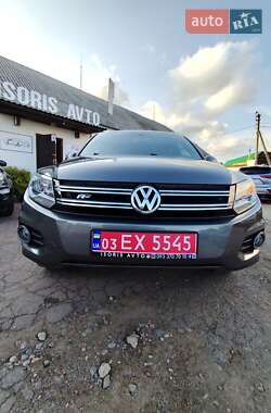 Внедорожник / Кроссовер Volkswagen Tiguan 2016 в 