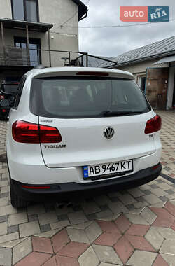 Внедорожник / Кроссовер Volkswagen Tiguan 2017 в 