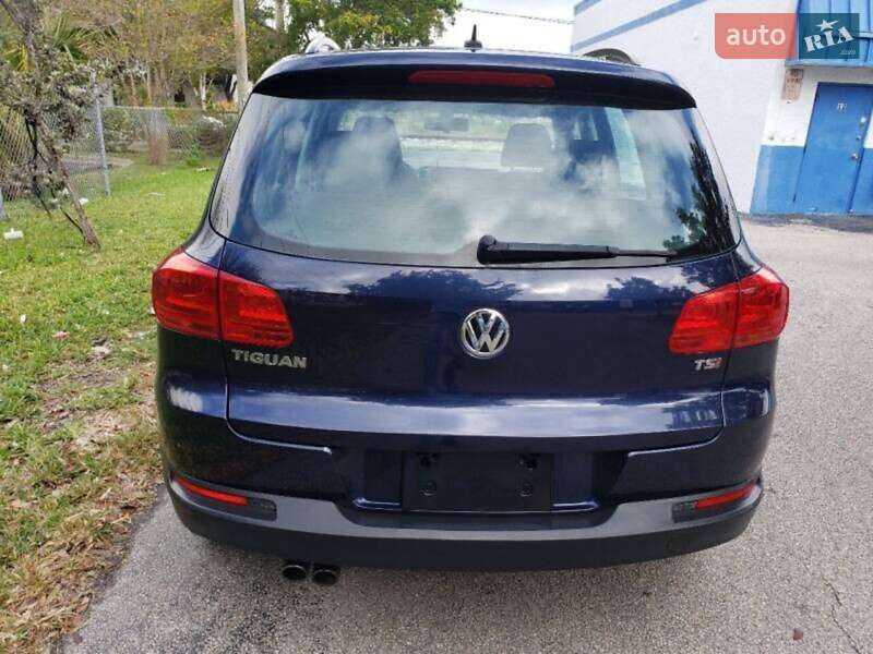 Внедорожник / Кроссовер Volkswagen Tiguan 2015 в Киеве