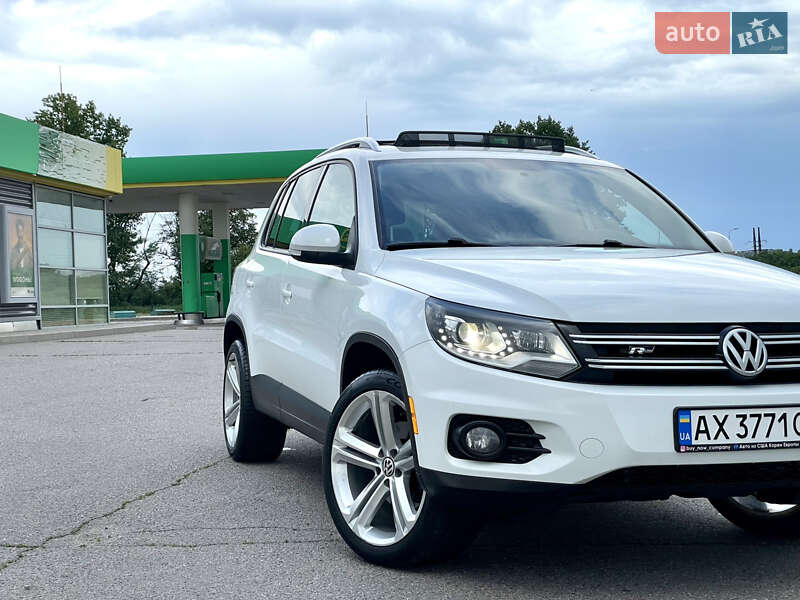 Позашляховик / Кросовер Volkswagen Tiguan 2014 в Харкові