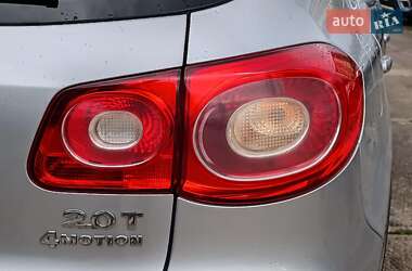 Внедорожник / Кроссовер Volkswagen Tiguan 2011 в 