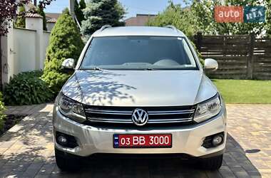 Внедорожник / Кроссовер Volkswagen Tiguan 2013 в 