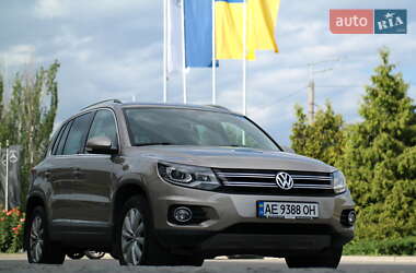 Внедорожник / Кроссовер Volkswagen Tiguan 2013 в Днепре