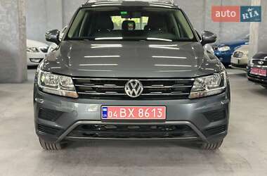 Внедорожник / Кроссовер Volkswagen Tiguan 2019 в Каменском