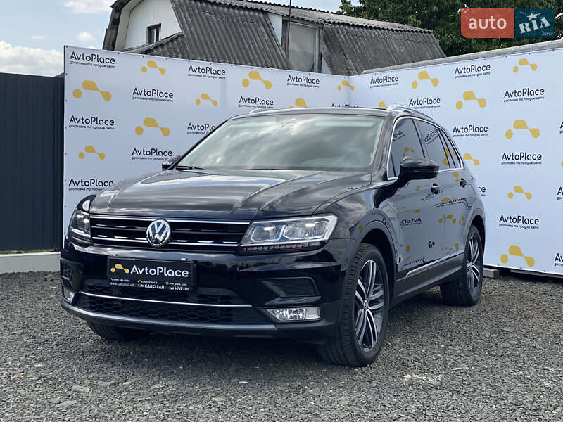 Внедорожник / Кроссовер Volkswagen Tiguan 2016 в Луцке