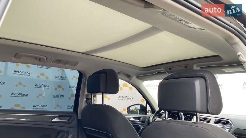 Внедорожник / Кроссовер Volkswagen Tiguan 2016 в Луцке