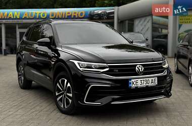 Внедорожник / Кроссовер Volkswagen Tiguan 2022 в Днепре