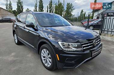 Позашляховик / Кросовер Volkswagen Tiguan 2018 в Шостці