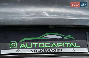 Внедорожник / Кроссовер Volkswagen Tiguan 2013 в 