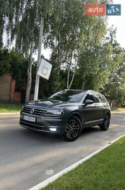 Внедорожник / Кроссовер Volkswagen Tiguan 2020 в Киеве