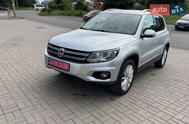 Внедорожник / Кроссовер Volkswagen Tiguan 2012 в Киеве