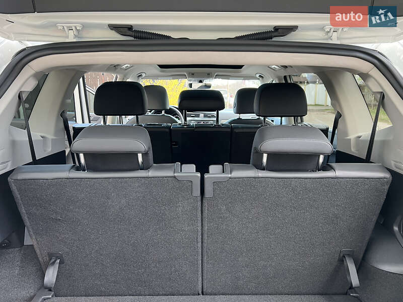Внедорожник / Кроссовер Volkswagen Tiguan 2019 в Киеве